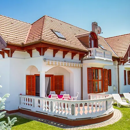 Kamilla By Interhome *